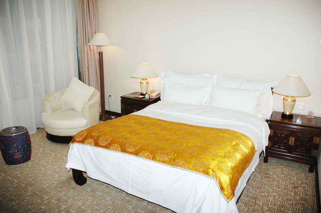 Datong Garden Hotel Ruang foto